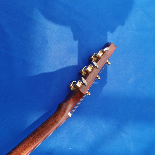 41 inch aaa grade solid wood profile luxury model with special elbow protection for finger playing and playing folk guitar