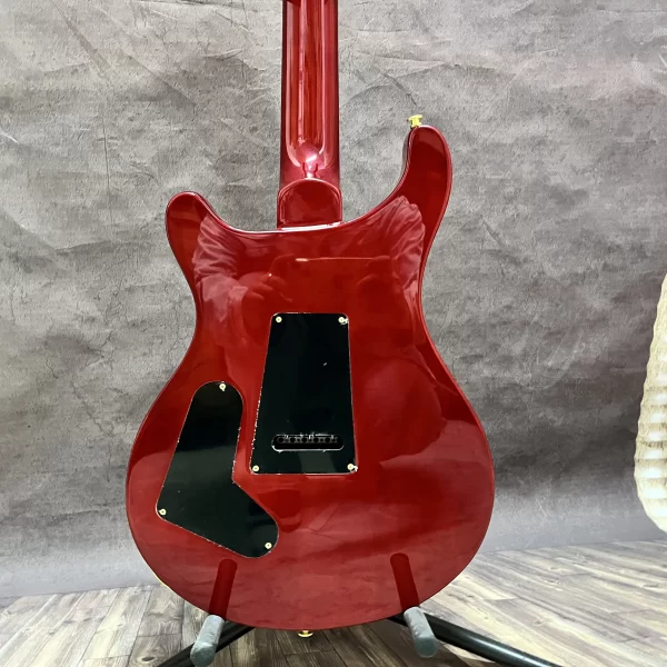 cool 6 string electric guitar, hh pickups, gold hardware, 24 frets solid mahogany body, rosewood fingerboard