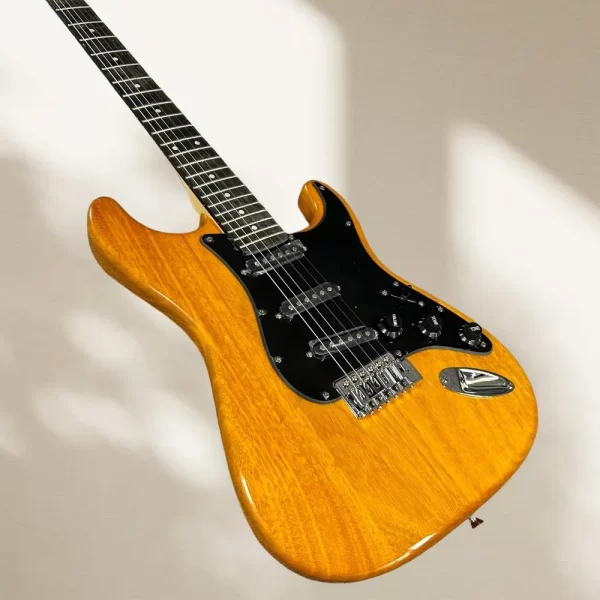 free sshiping excellent quality popular design wood color st electric guitar mahogany body 22 tone position rosewood fingerboard