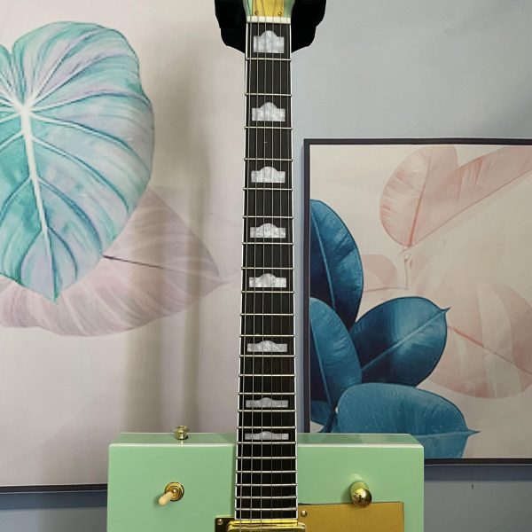 bo diddley green electric guitar 6 string basswood maple neck with rosewood fretboard, golden tone jazz bridge & hardwired electronics, vintage style for jazz & rock music, electric guitar, rock and roll guitar, classic guitar design, detailed craftsmanship