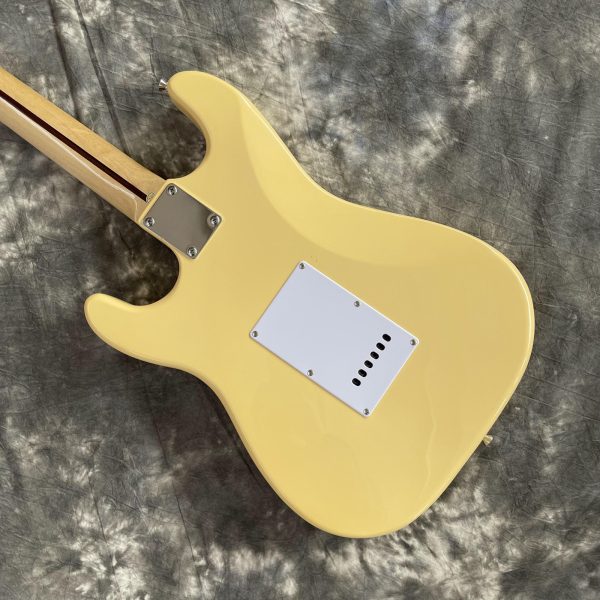 cream yellow 6 string solid basswood body electric guitar maple fretboard and neck st shape sss pickups chrome hardware