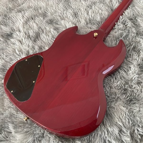 chinese electric guitar mahogany body rosewood fingerboard with three double pickups, bone and string pillows, stainless steel round head, silk golden accessories, made in china