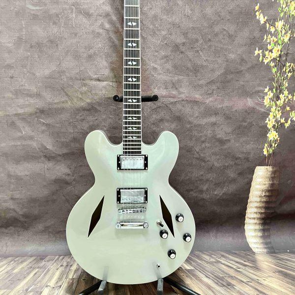 high configuration, semi hollow electric guitar, maple body, rosewood fretboard, 22 frets, hh pickups, chrome hardware, star stage, essential guitar for guitarists, quality guaranteed, in stock