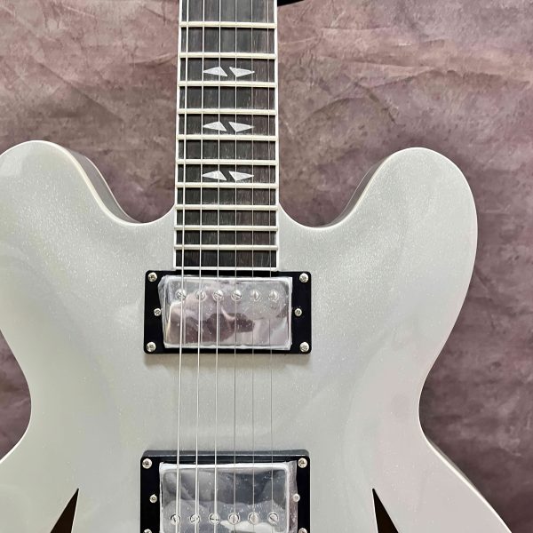 high configuration, semi hollow electric guitar, maple body, rosewood fretboard, 22 frets, hh pickups, chrome hardware, star stage, essential guitar for guitarists, quality guaranteed, in stock
